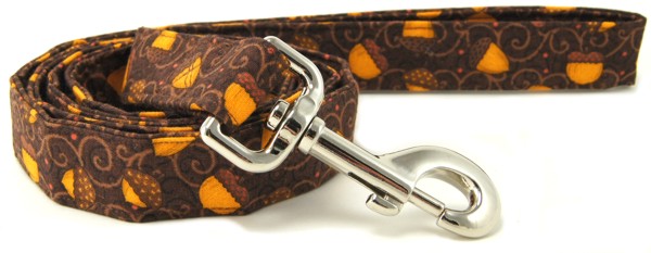 Acorn swirls dog leash