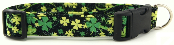 Frolicking Four Leaf Clovers Dog Collar