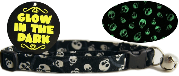 Glow in the Dark  Skulls Cat Collar
