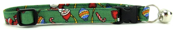 Tossed Green Santas Cat Collar